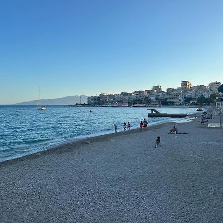 Seafront Apartment Saranda Dış mekan fotoğraf